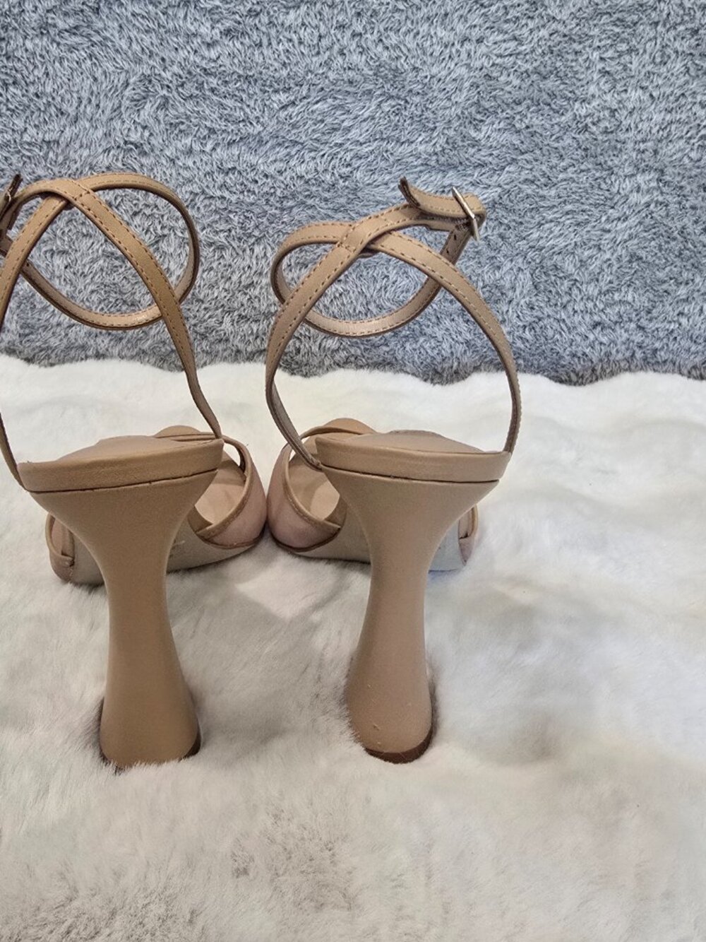 Steve Madden Beki Heeled Sandals Beige Mesh Classic Neutral Women's Size 10 NEW - Picture 5 of 10